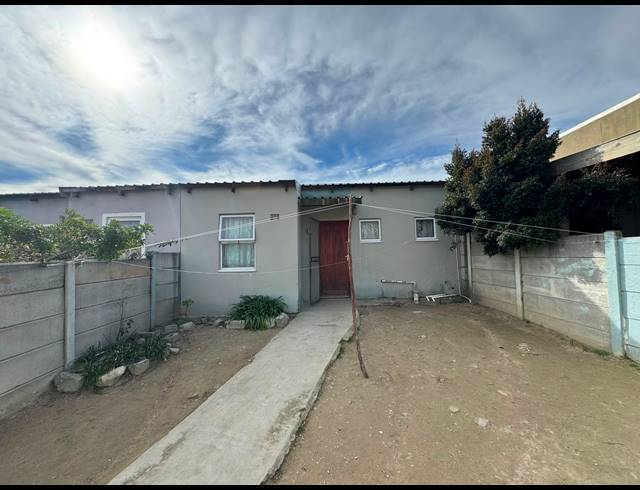 2 BEDROOM HOUSE FOR SALE IN SUNSET GLEN